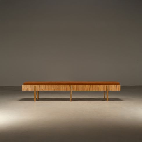 banco "adi" com futon