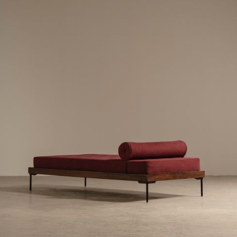 daybed . Geraldo de Barros