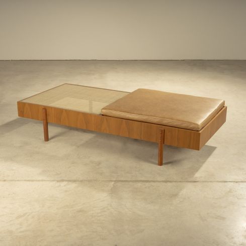 mesa "adi" com futon