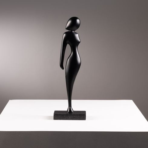 estátua mulher 