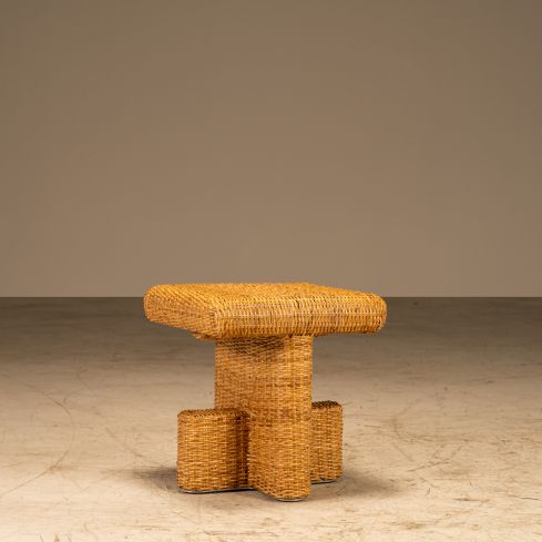 banco "Axis" em vime